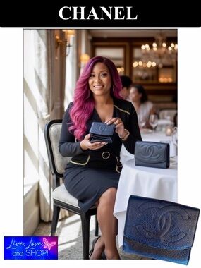 CHANEL Black “CC” Leather Wallet, EUC